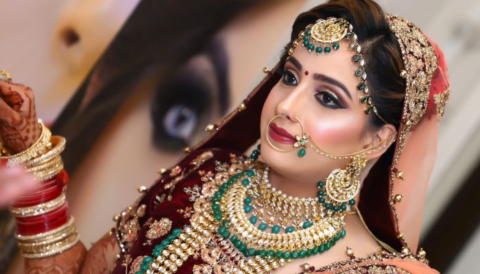 Blog-3-indian-bridal-makeup-step-by-step